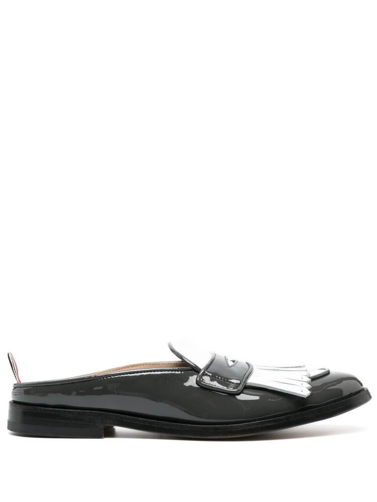 Thom Browne fringe-detail patent-leather mule loafers - Grey Cover