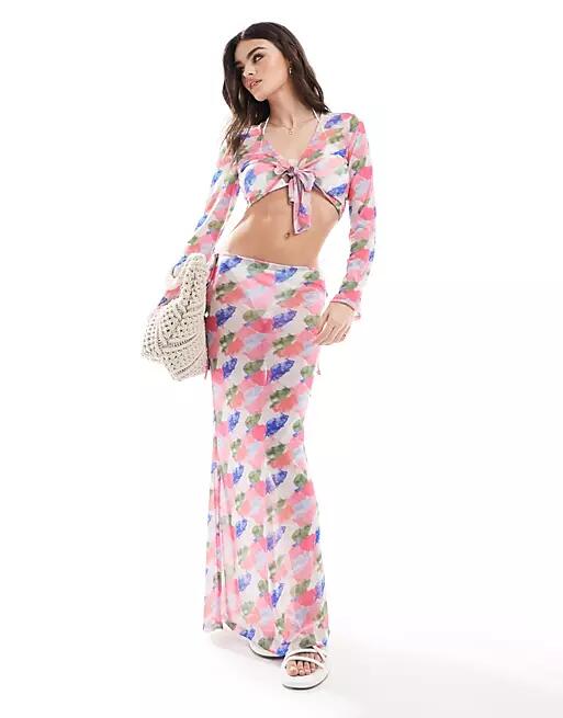 Vero Moda beach mesh maxi skirt set in blurred watercolor print-Multi Cover