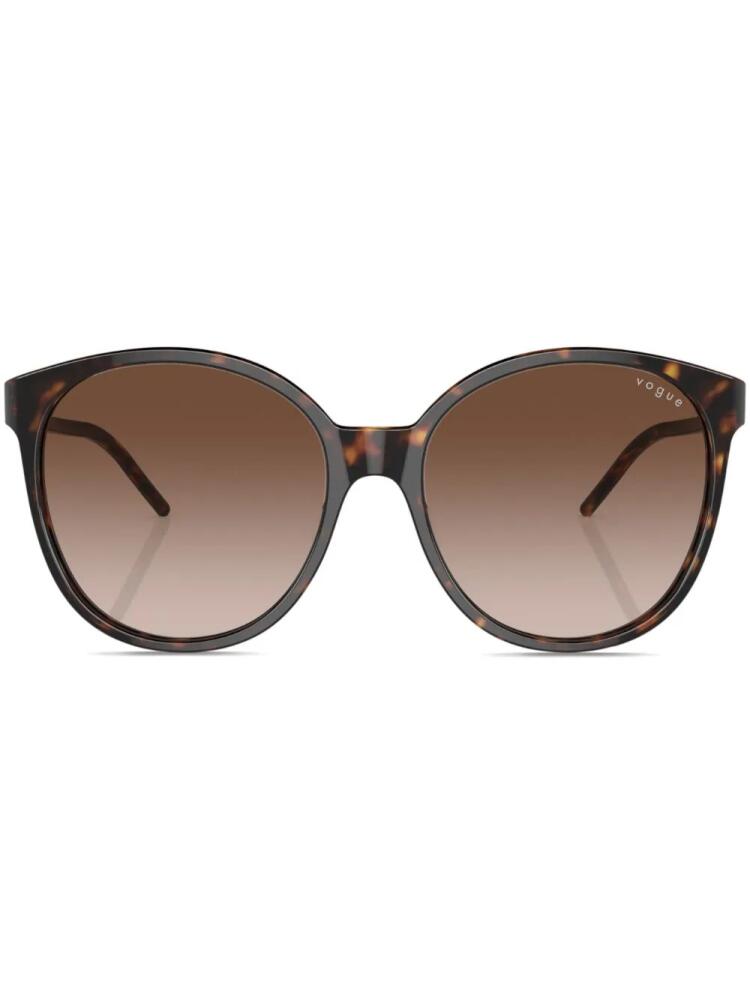 Vogue Eyewear oversize-frame logo-print sunglasses - Brown Cover