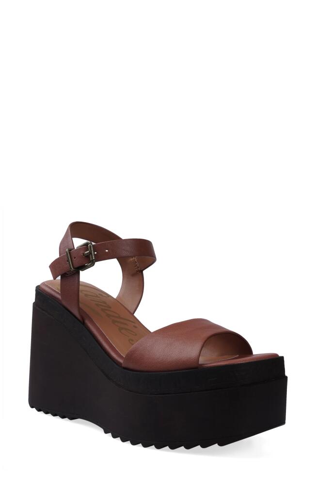 Candie's Daryna Platform Wedge Sandal in Cognac Cover