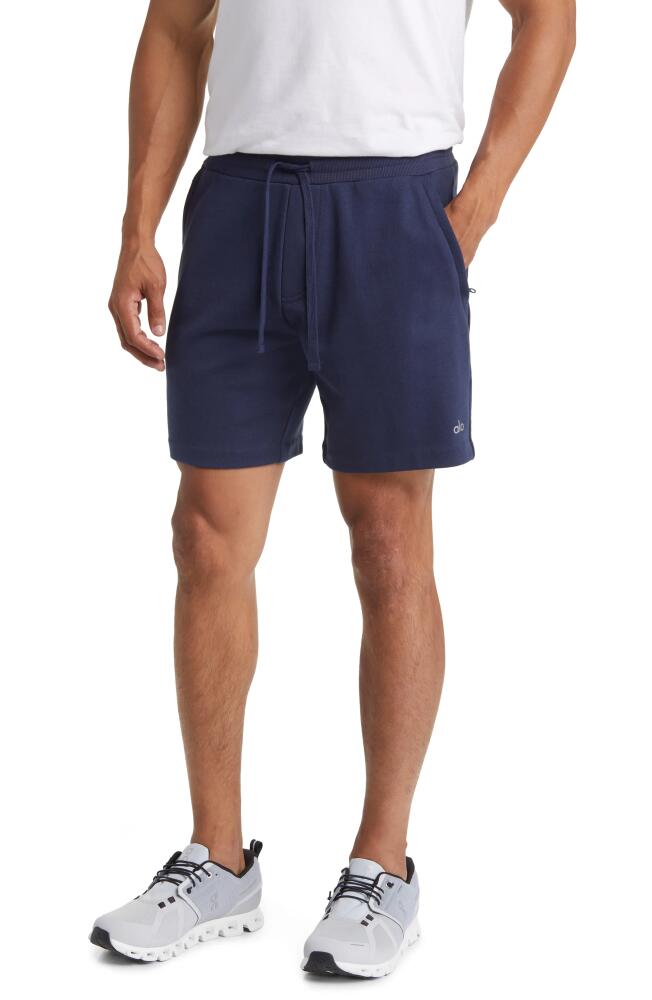 Alo Chill Shorts in Navy Cover