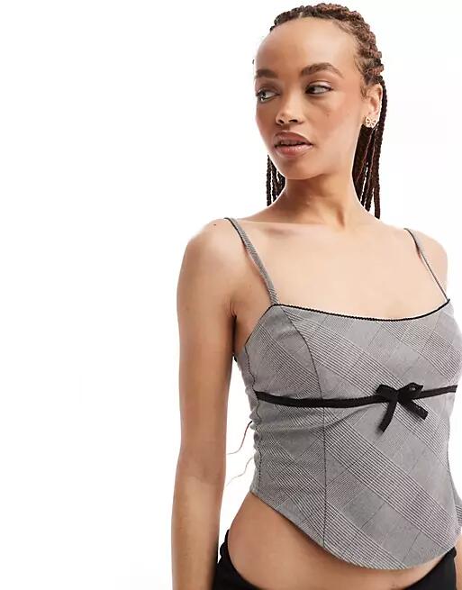 Motel bow detail plaid cami top in gray Cover