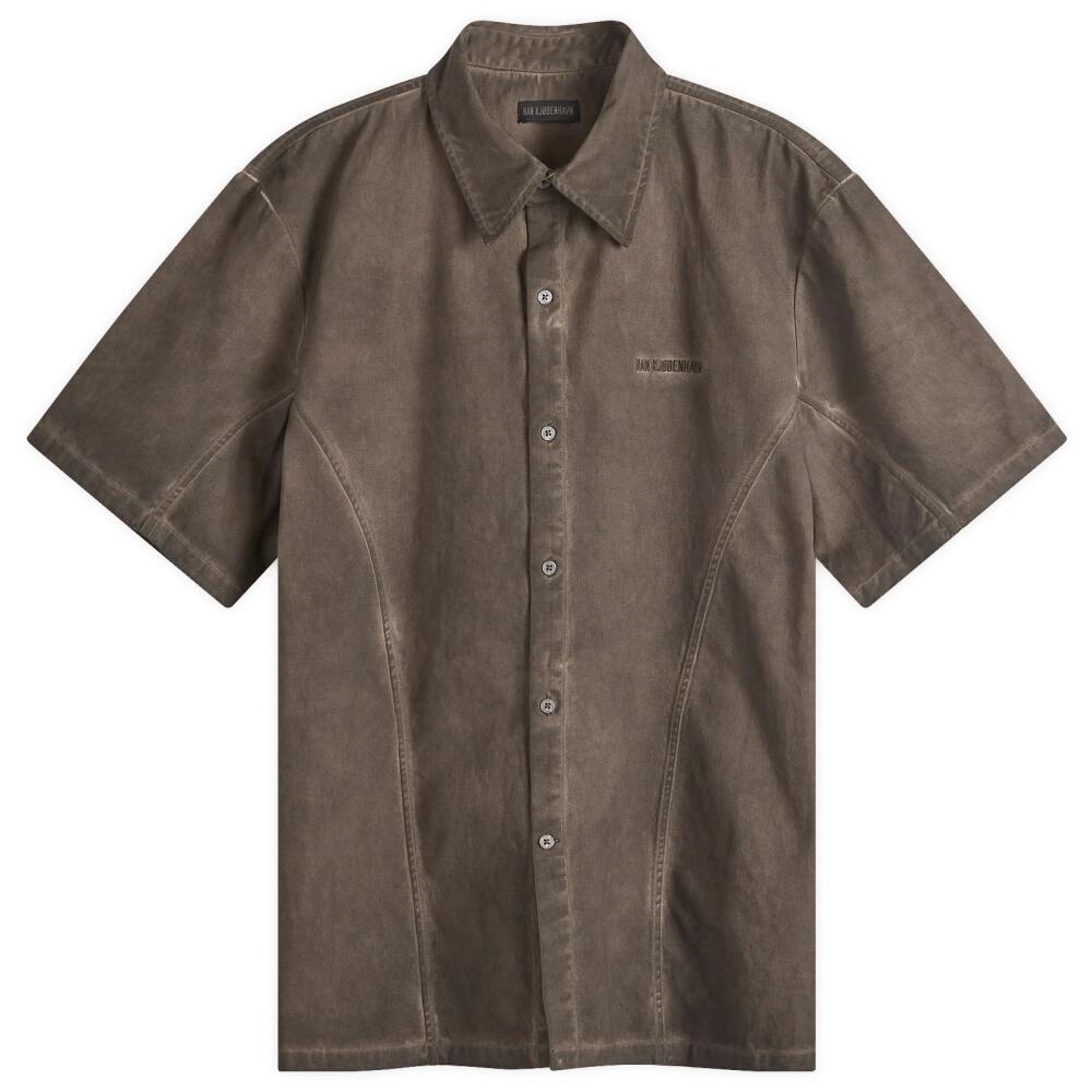 Han Kjobenhavn Men's Washed Loose Logo Short Sleeve Shirt in Dirty Tint Cover