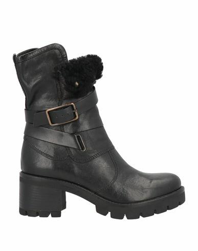 Paola Ferri Woman Ankle boots Black Soft Leather Cover