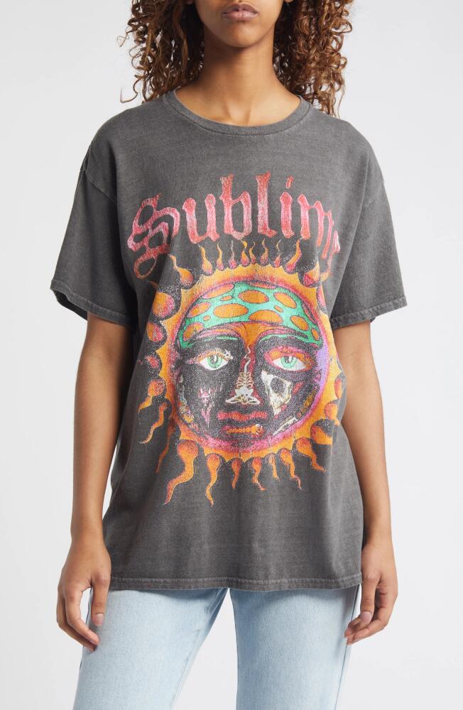 Merch Traffic Sublime Sun Oversize Graphic T-Shirt in Charcoal Grey Cover