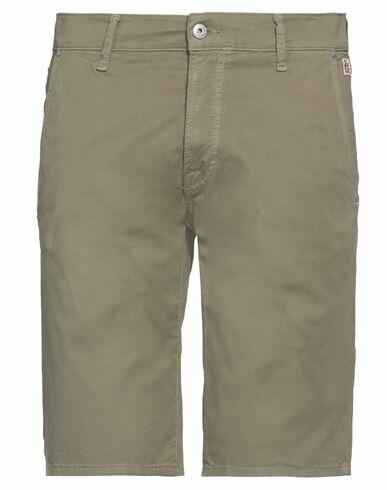 Roÿ Roger's Man Shorts & Bermuda Shorts Military green Cotton, Elastane Cover