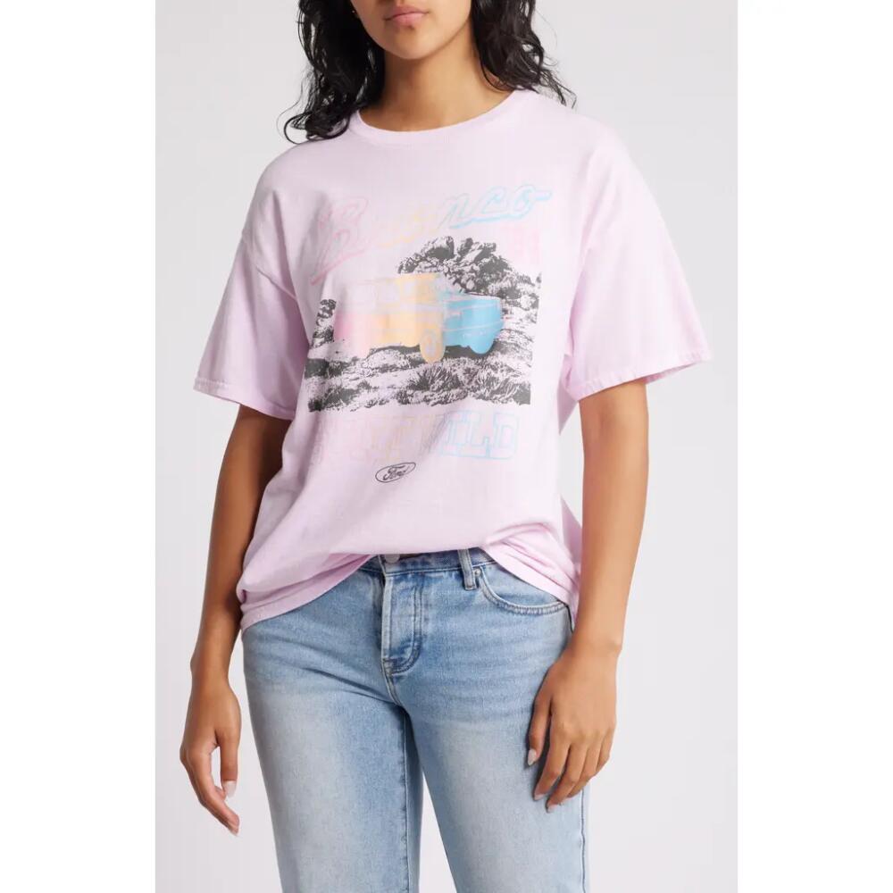 Merch Traffic Bronco '94 Oversize Graphic T-Shirt in Light Pink Cover