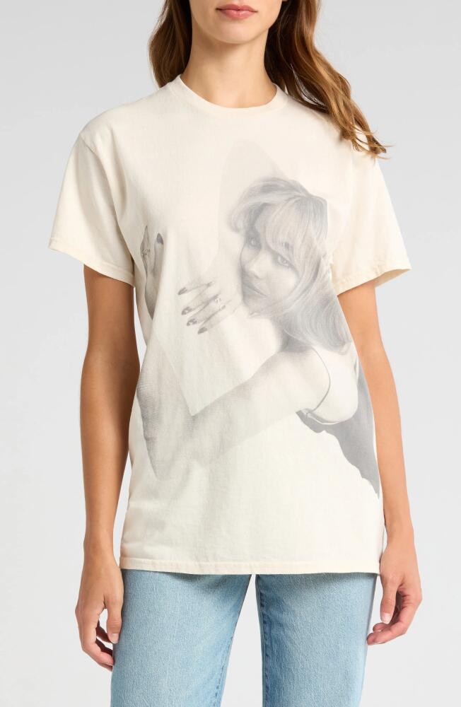 Merch Traffic Sabrina Carpenter Cotton Graphic T-Shirt in Ivory Cover