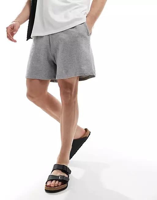 ASOS DESIGN oversized shorts in gray Cover