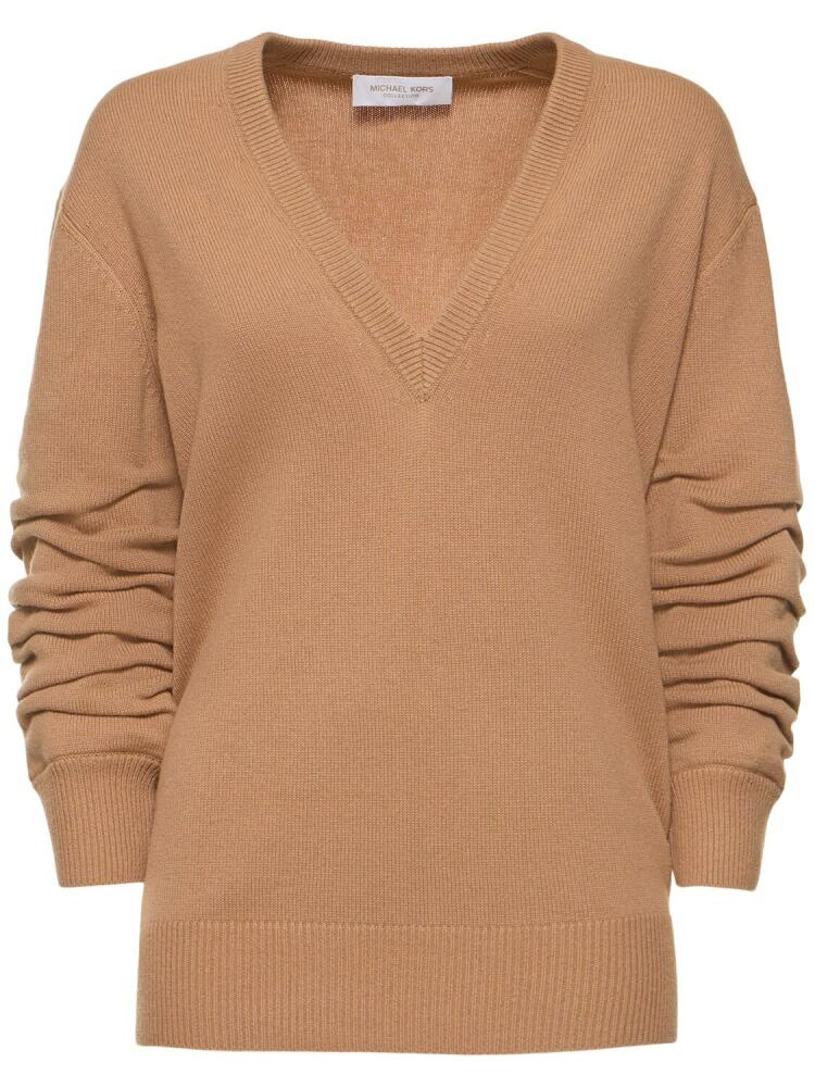 MICHAEL KORS COLLECTION Cashmere V Neck Sweater Cover