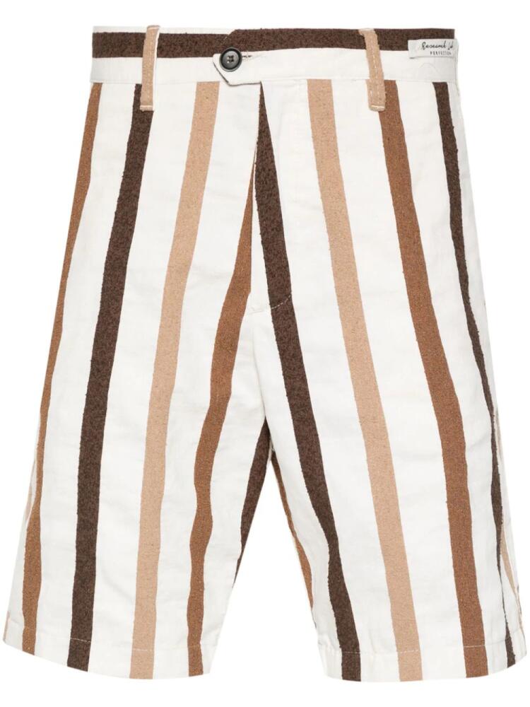 Myths striped bermuda shorts - White Cover