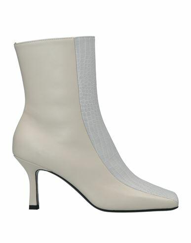 Mychalom Woman Ankle boots Ivory Soft Leather Cover