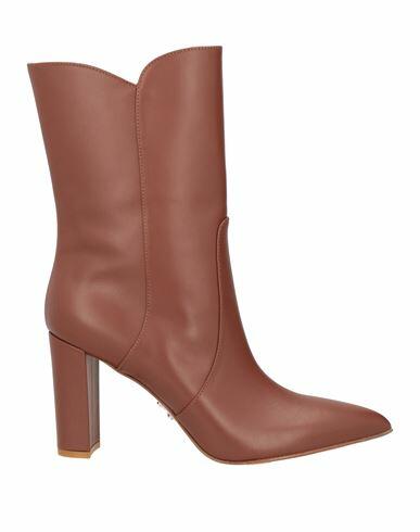 Sergio Levantesi Woman Ankle boots Camel Leather Cover