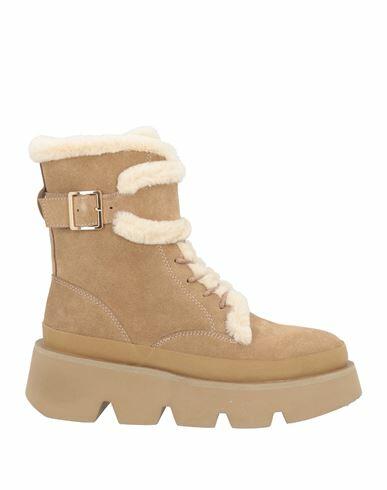 Emanuélle Vee Woman Ankle boots Sand Leather Cover