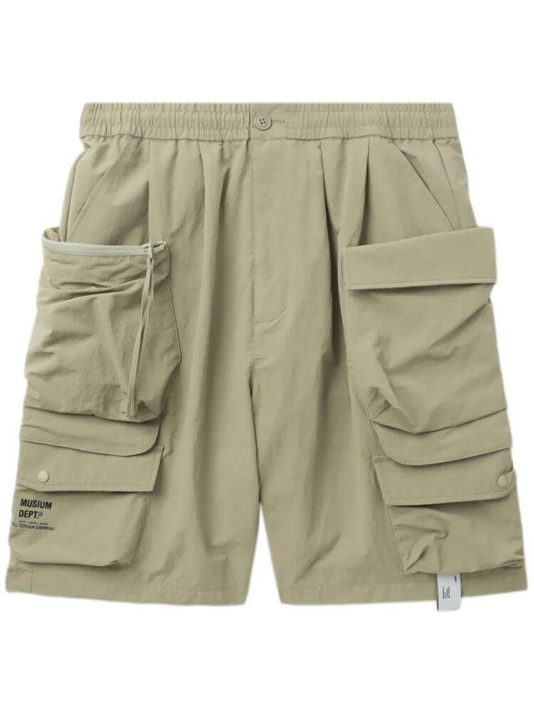 Musium Div. knee-length cargo shorts - Neutrals Cover