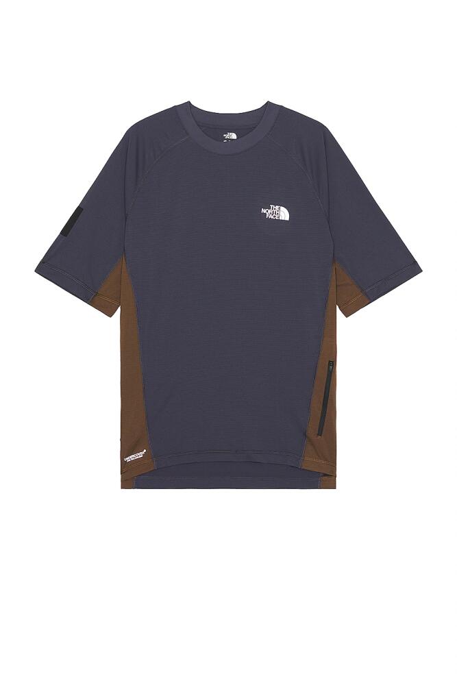 The North Face Soukuu Trail Run Short Sleeve Tee in Grey Cover