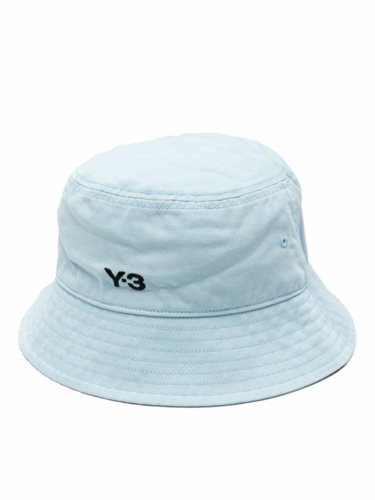 Y-3 embroidered-logo cotton bucket hat - Blue Cover