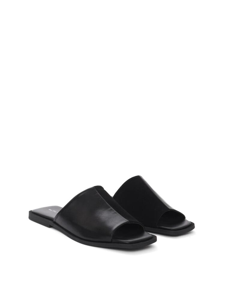 Maguire Cabra Sandal in Black Cover