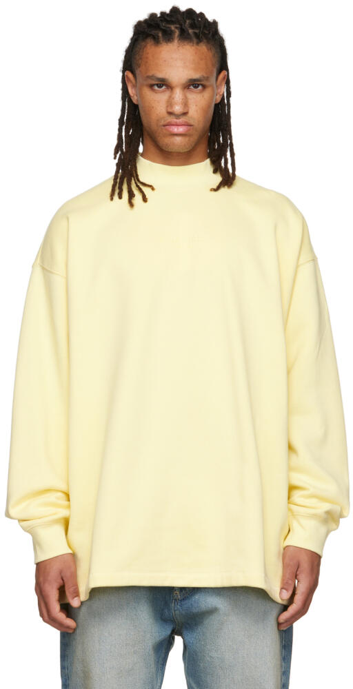 Fear of God ESSENTIALS Yellow Relaxed Sweatshirt Cover