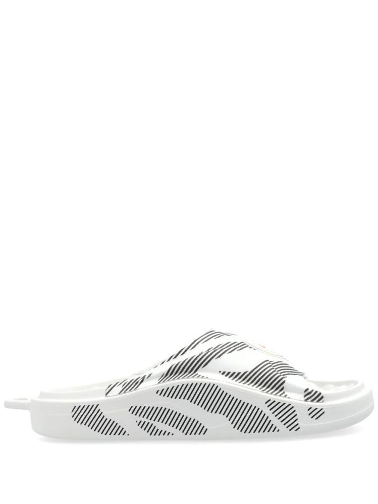 adidas by Stella McCartney logo-print slides - White Cover