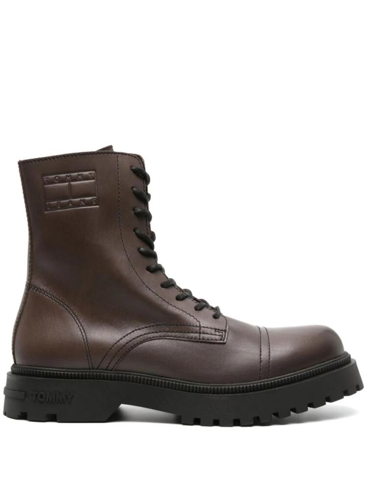 Tommy Jeans logo-debossed leather boots - Brown Cover