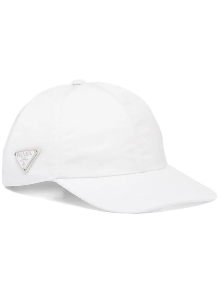 Prada triangle-logo cap - White Cover