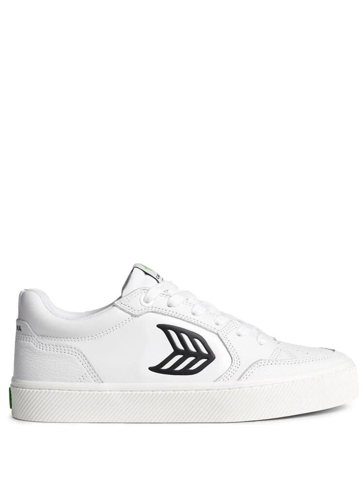 Cariuma Vallely logo-detail leather sneakers - White Cover