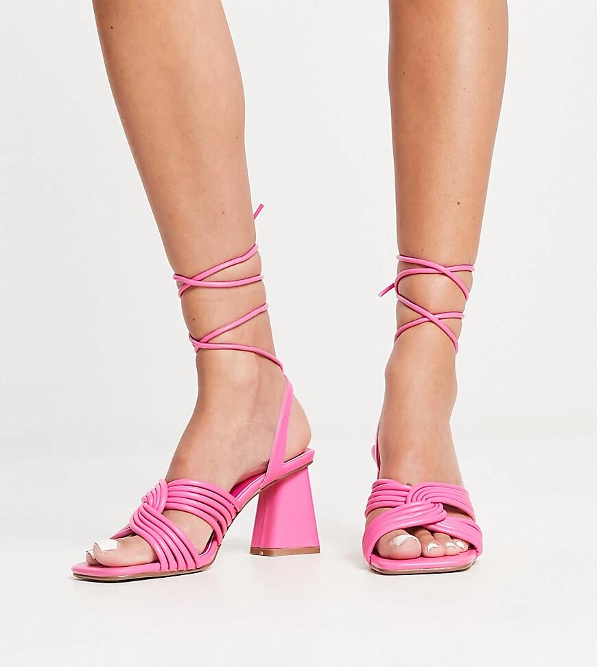 Daisy Street strappy heeled sandals in pink Cover