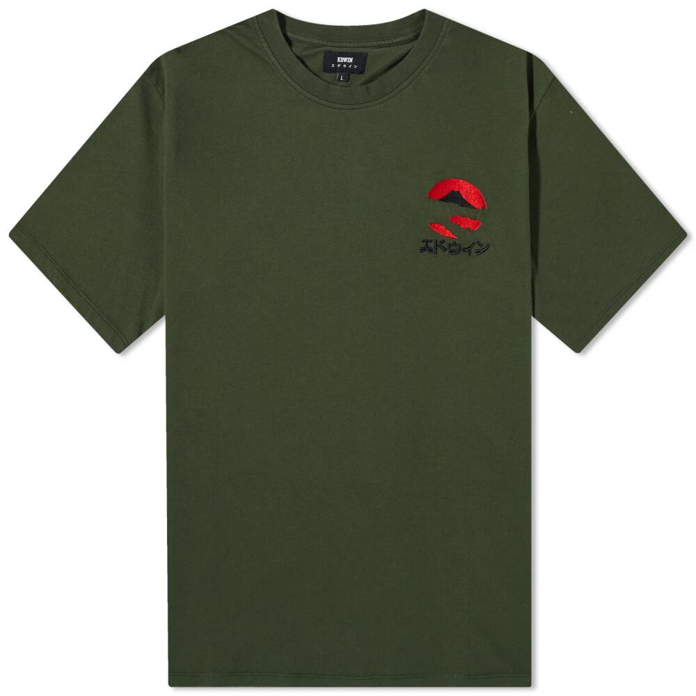 Edwin Men's Kamifuji Chest T-Shirt in Kombu Green Cover