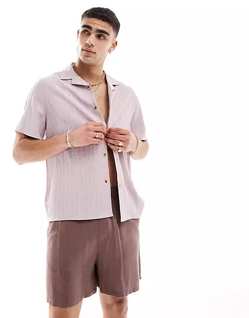 ASOS DESIGN relaxed revere collar crinkle texture shirt in mauve-Purple Cover