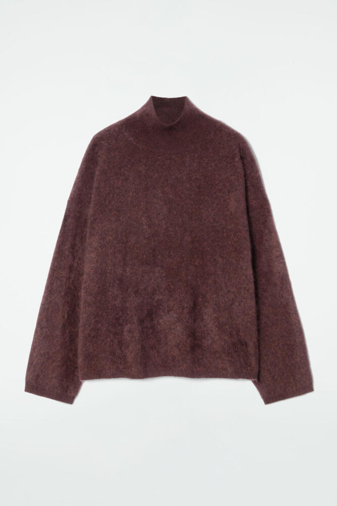 COS BRUSHED-CASHMERE TURTLENECK SWEATER Cover