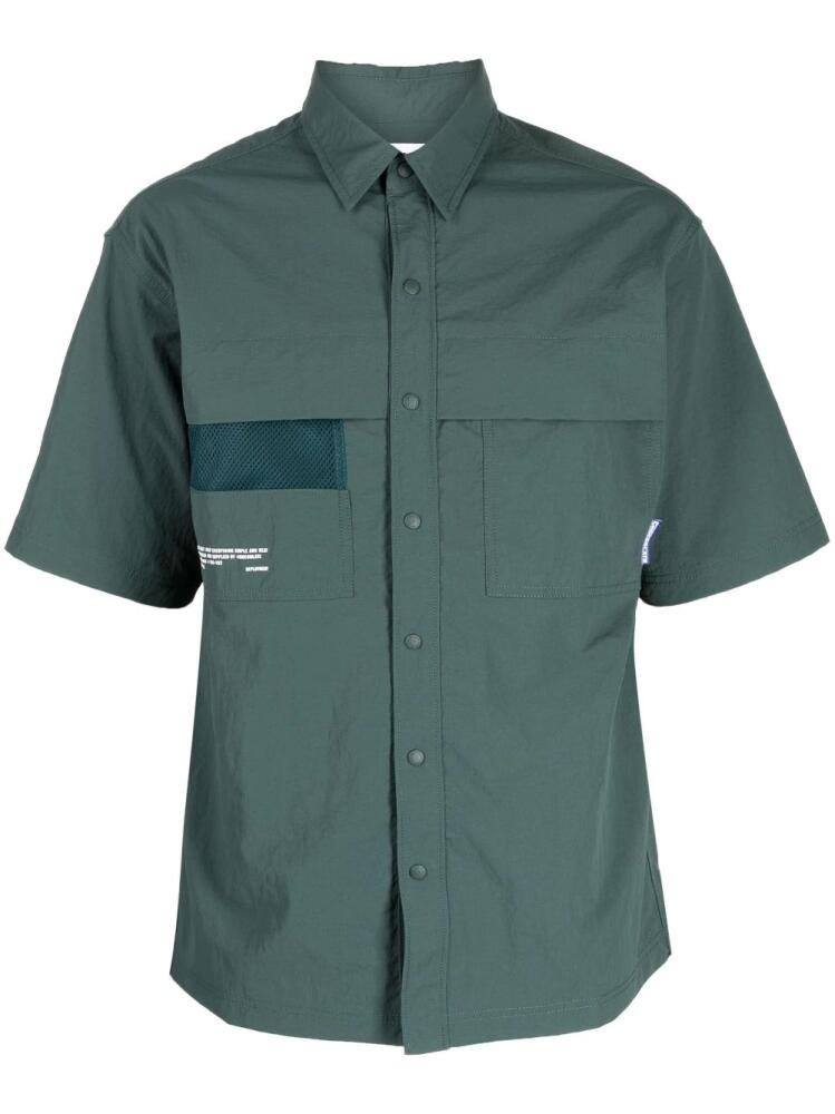 CHOCOOLATE logo-patch short-sleeve shirt - Green Cover