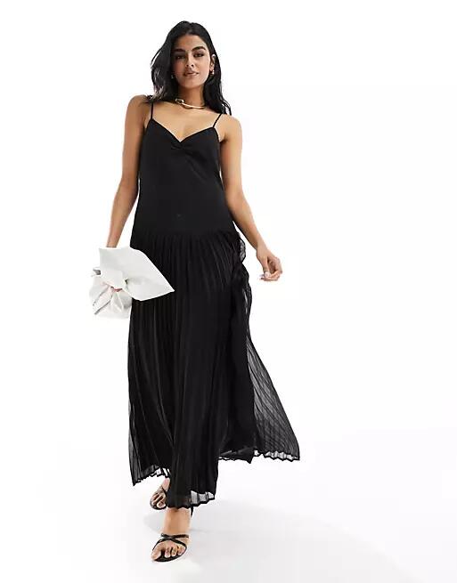 4th & Reckless chiffon pleated drop hem cami maxi dress in black-White Cover