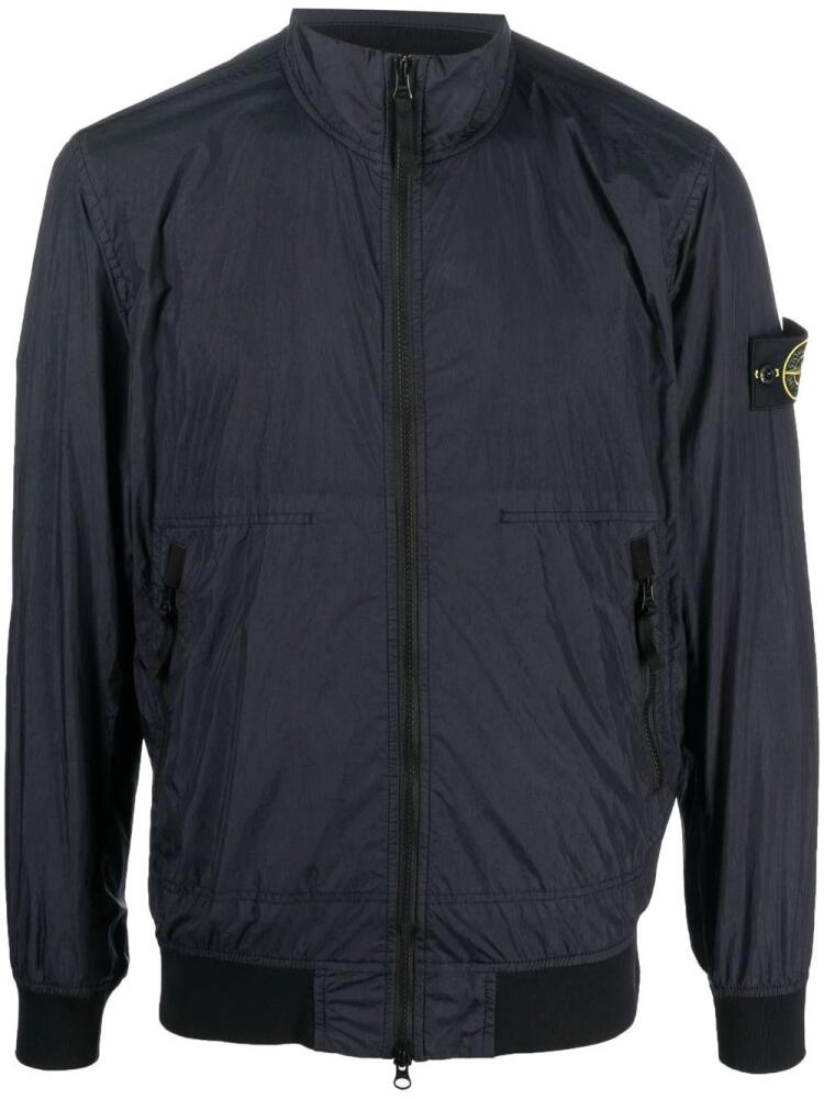 Stone Island logo-patch sleeve bomber jacket - Blue Cover