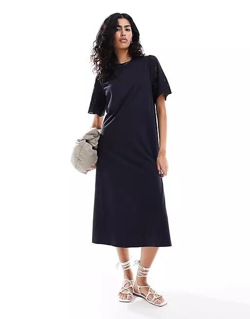 YAS jersey maxi t-shirt dress with eyelet sleeves in black Cover