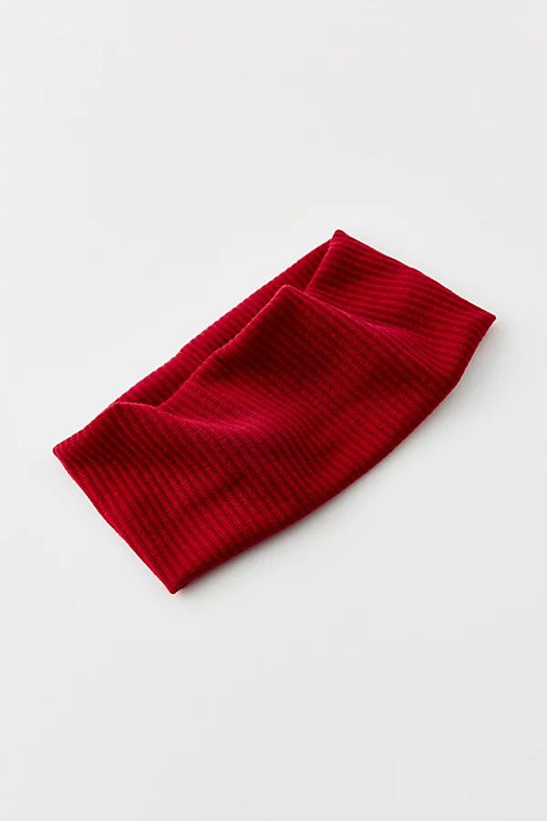 Ribbed Soft Headband in Zinfandel Cover