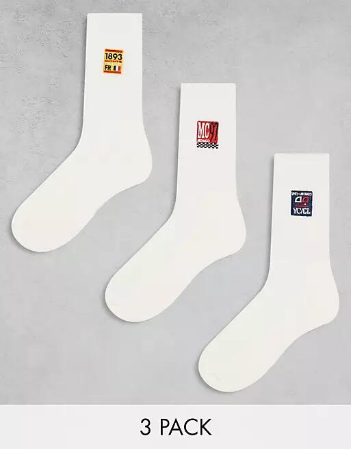 ASOS DESIGN 3 pack sports sock with yacht embroidery in cream-White Cover