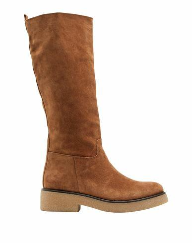 Leonardo Principi Woman Boot Brown Calfskin Cover