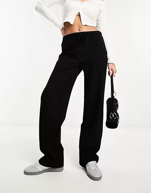 Pull & Bear tie waist straight leg pants in black Cover