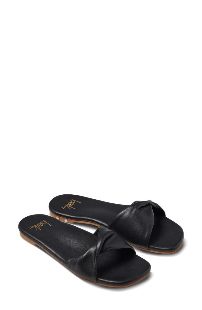 Beek Whipbird Slide Sandal in Black/Black Cover