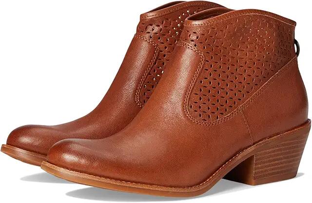 Sofft Aisley Perf (Russet Brown) Women's Boots Cover