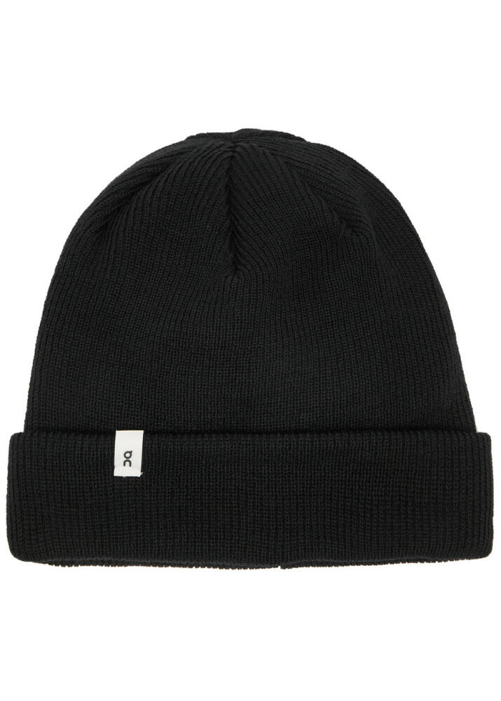 ON Logo Ribbed Wool Beanie - Black Cover