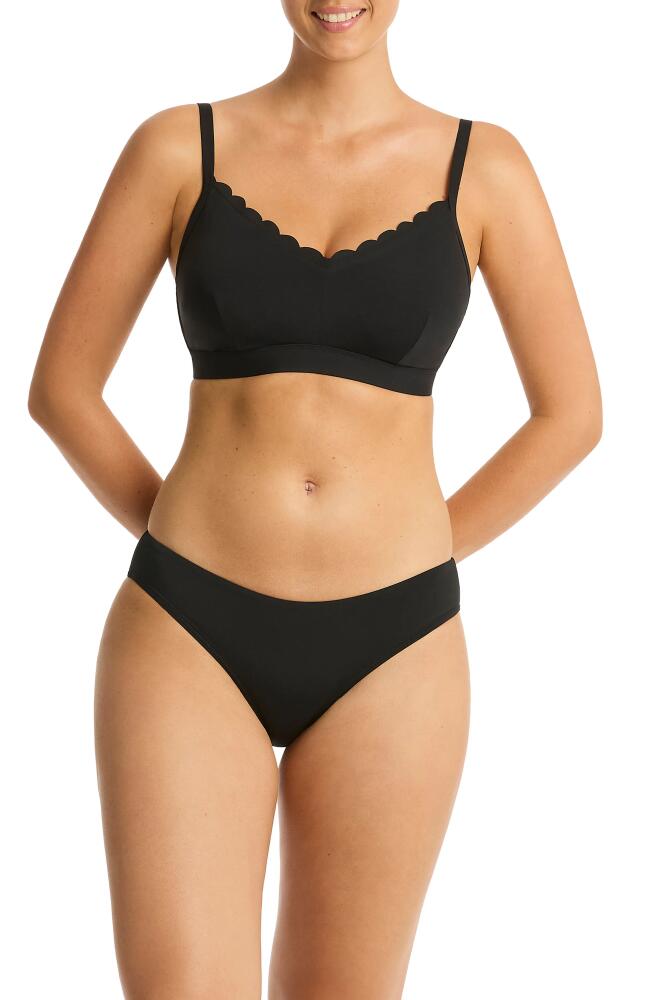 Sea Level Scalloped DD- & E-Cup Bikini Top in Black Cover