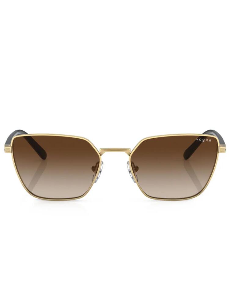 Vogue Eyewear butterfly-frame sunglasses - Gold Cover