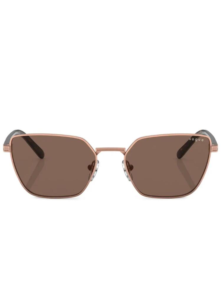 Vogue Eyewear butterfly-frame tinted sunglasses - Gold Cover