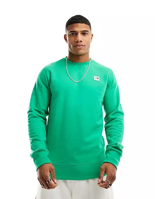 The North Face Heritage Patch sweatshirt in green Cover