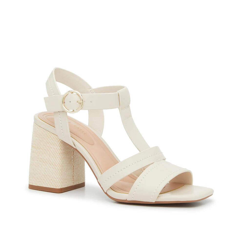 Kelly & Katie Gracia Sandal | Women's | Off White Cover