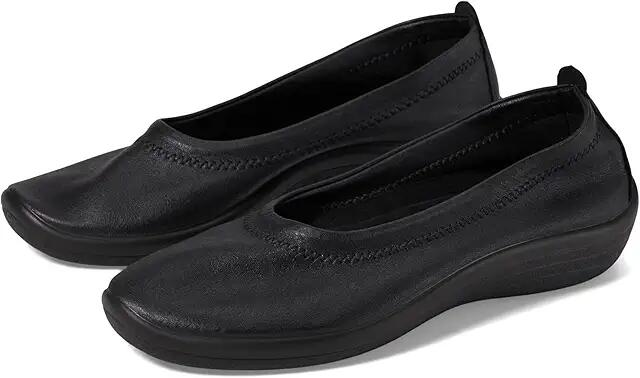 Arcopedico Gauja (Black) Women's Shoes Cover