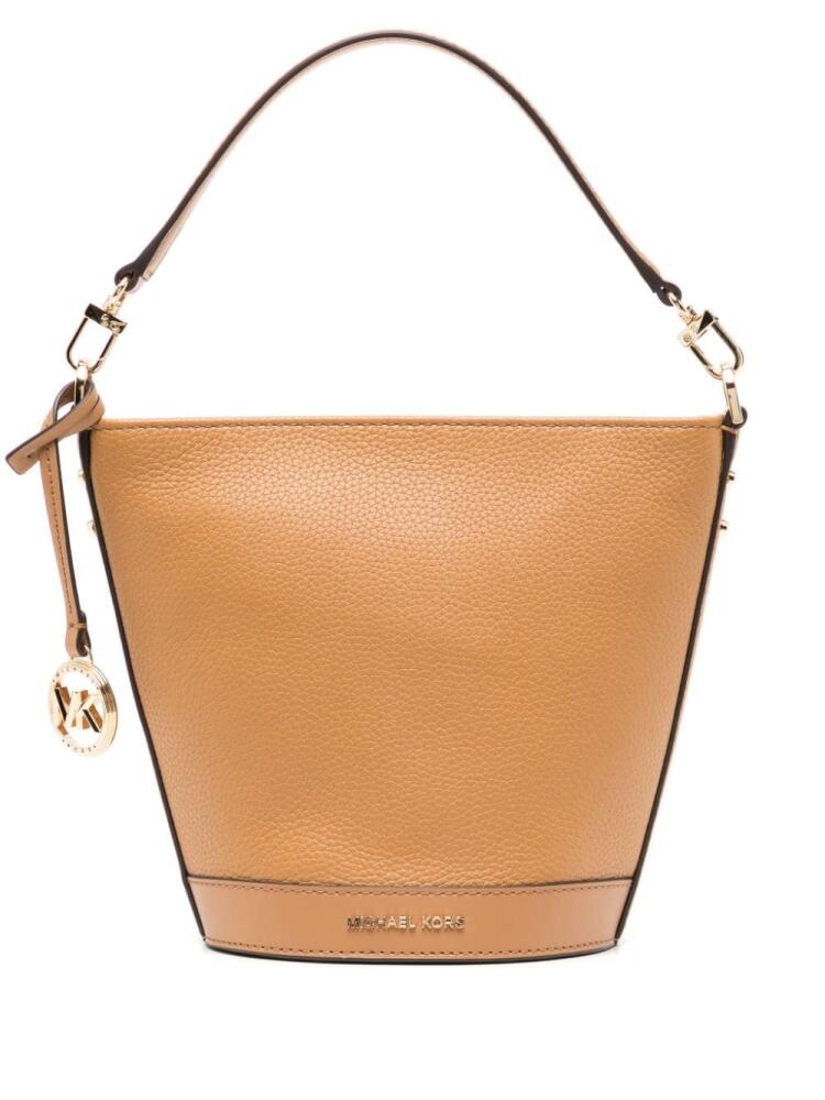 Michael Kors Townsend bucket bag - Brown Cover