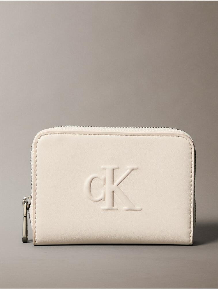 Calvin Klein Women's Sculpted Impression Wallet - Pink Cover